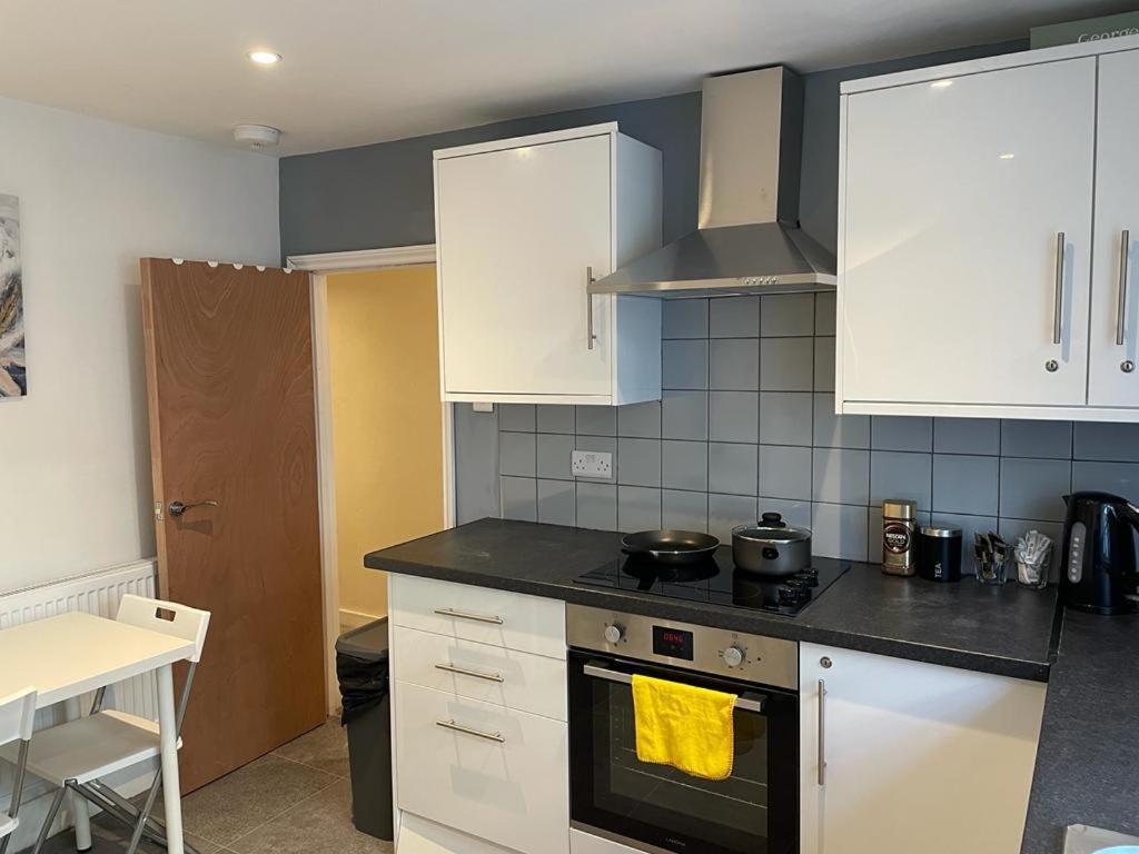 Comfy Private Bedrooms In Euston, Central לונדון מראה חיצוני תמונה